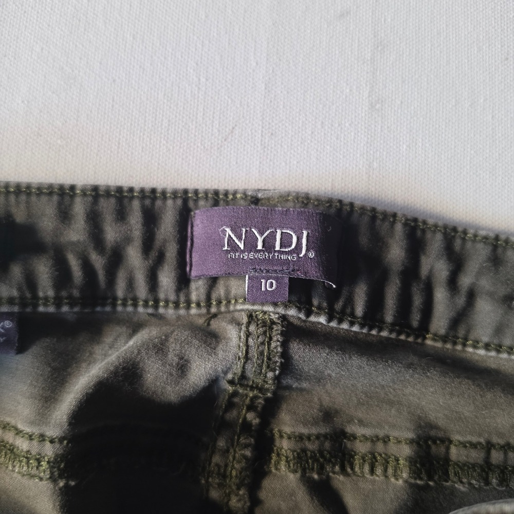 NYDJ Ami Skinny Camo Pants Green Camouflage Lift Tuck Stretch Size 10 - Picture 2 of 7